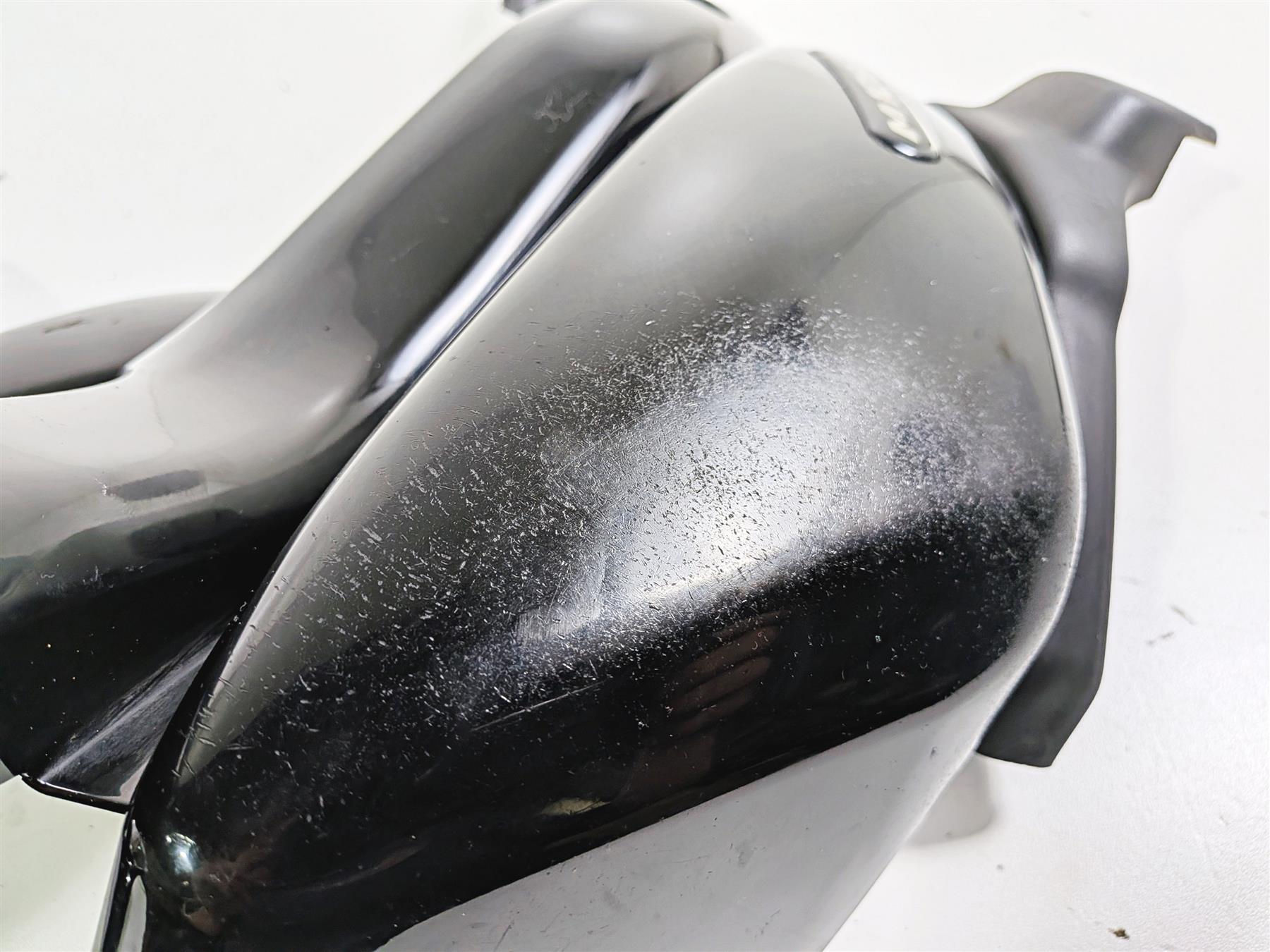 2014 Suzuki M109R VZR1800 Boulevard Side Cover Fairing Set 63171-48G51 {{ shop.shopifyCountryName }} - Mototech271