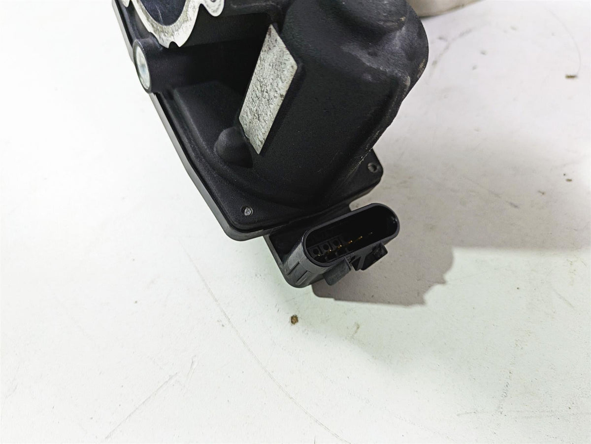 2018 Harley FXBR Softail Breakout Throttle Body Intake Set 27200038 27300122 {{ shop.shopifyCountryName }} - Mototech271