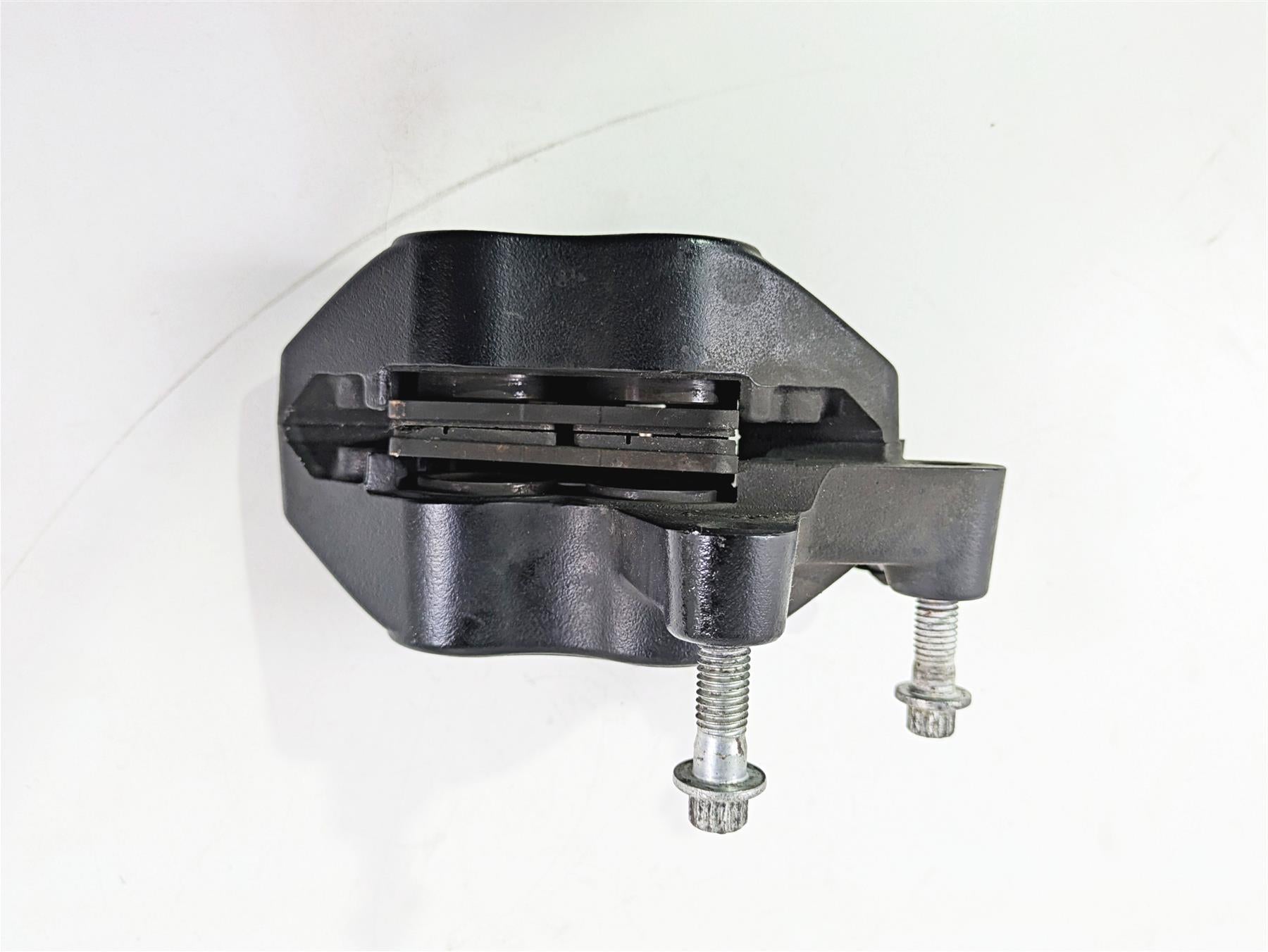 2017 Harley Softail Heritage Classic FLSTC Front Brake Caliper 41300095 {{ shop.shopifyCountryName }} - Mototech271