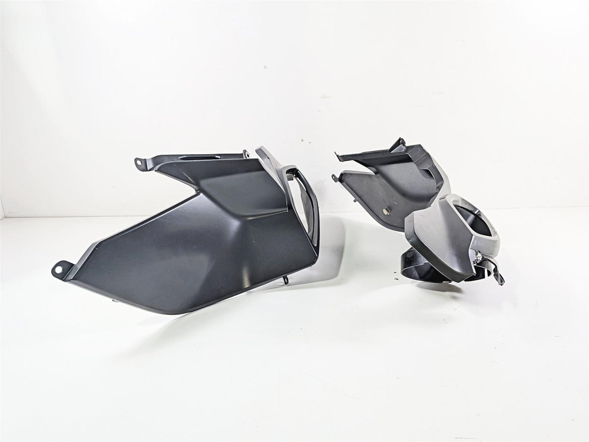 2016 BMW R1200RT RT RTW K52 Left Right Intake Fairing Cover Set 46638533582 {{ shop.shopifyCountryName }} - Mototech271