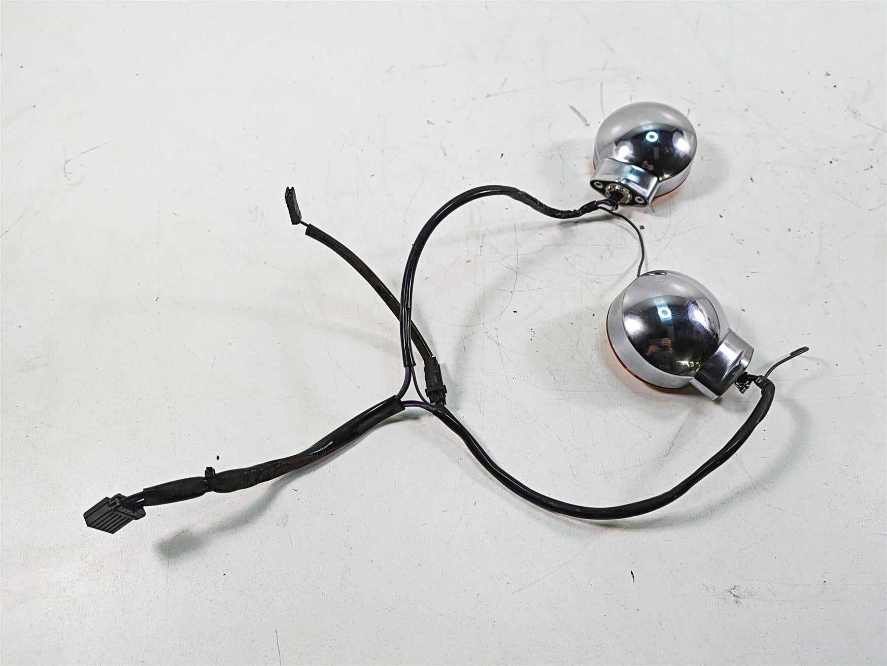 2013 Harley Softail FLSTC Heritage Classic Front Blinker Turn Signals 68766-94 {{ shop.shopifyCountryName }} - Mototech271
