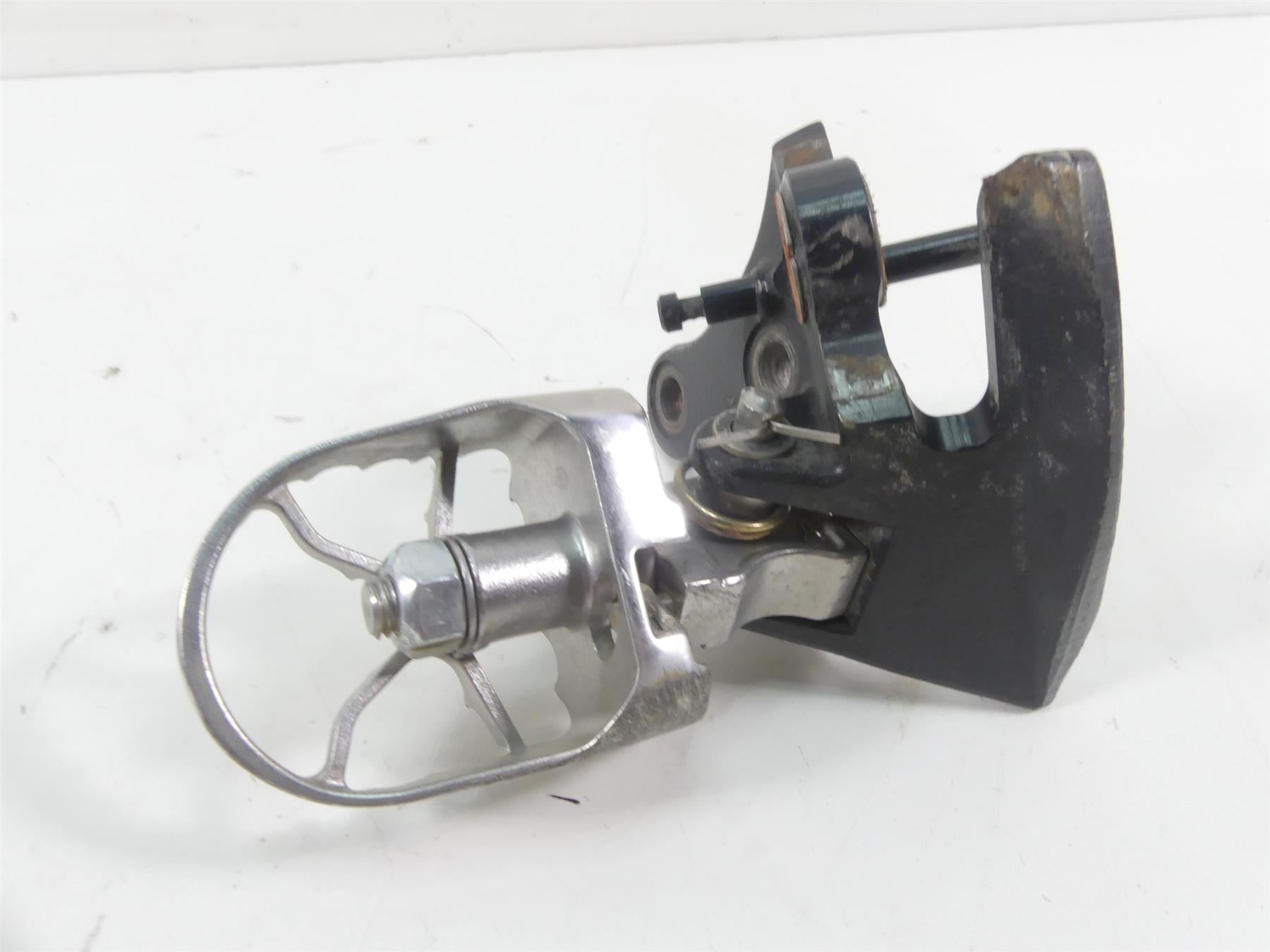 2017 BMW F800GS K72 Front Pivotpegz Footpeg Foot Peg Set PP-13MK2R PP-PBMK3R {{ shop.shopifyCountryName }} - Mototech271