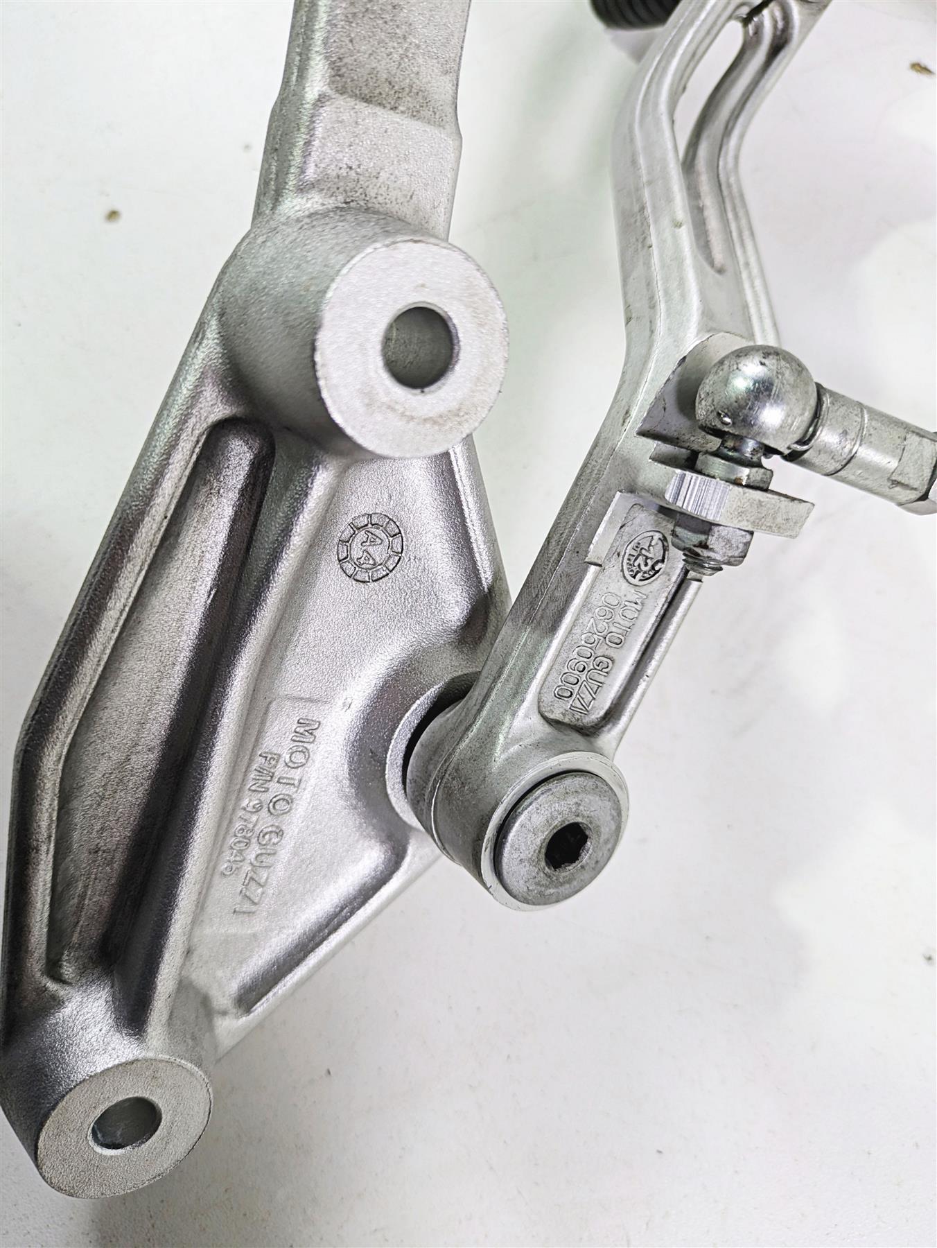 2016 Moto Guzzi Stelvio 1200 8V NTX Left Footpeg Mount & Shift Lever 883103 {{ shop.shopifyCountryName }} - Mototech271