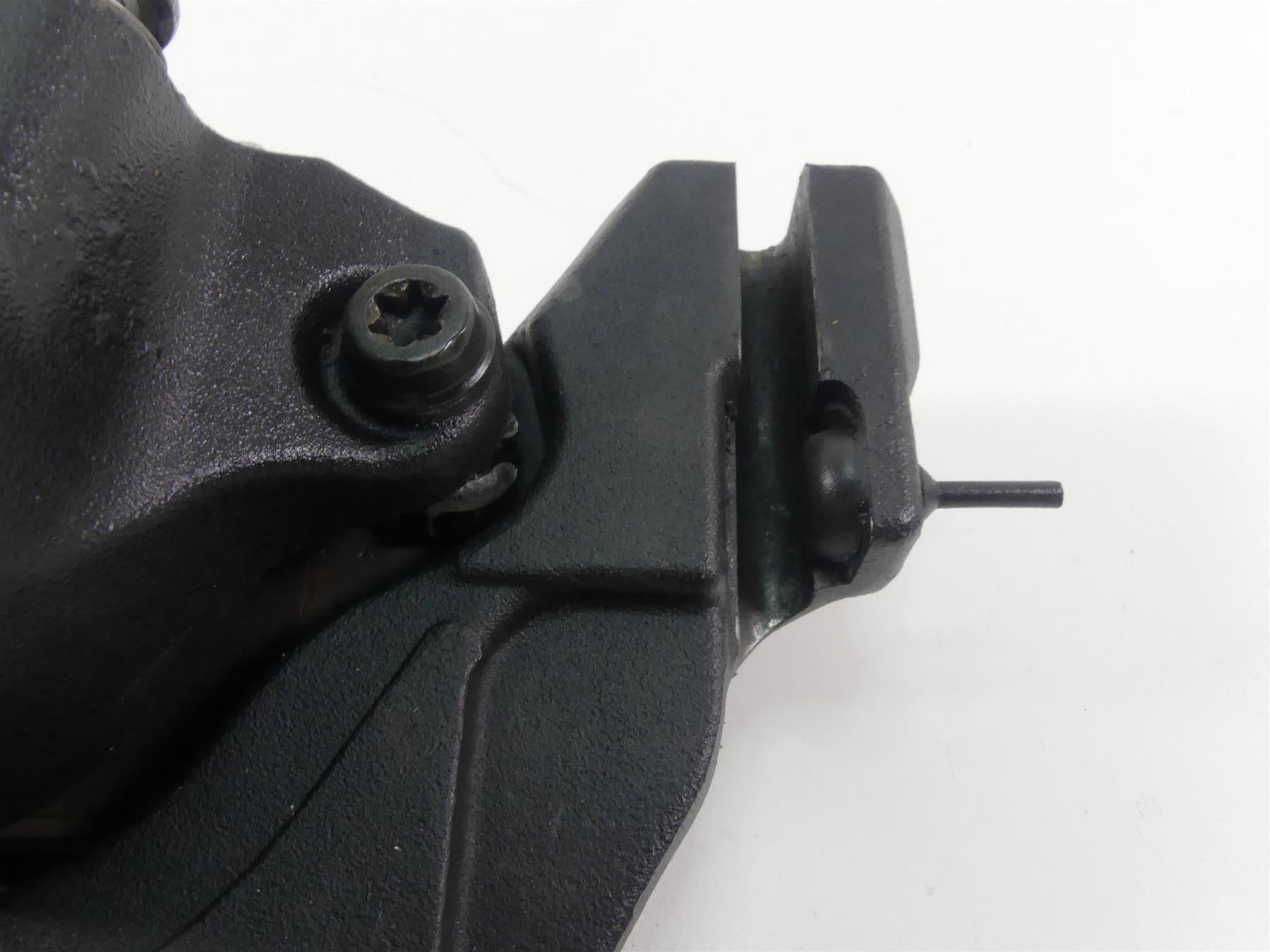 1999 Harley FXSTS Softail Springer Rear Brake Caliper + Bracket 44050-87 {{ shop.shopifyCountryName }} - Mototech271