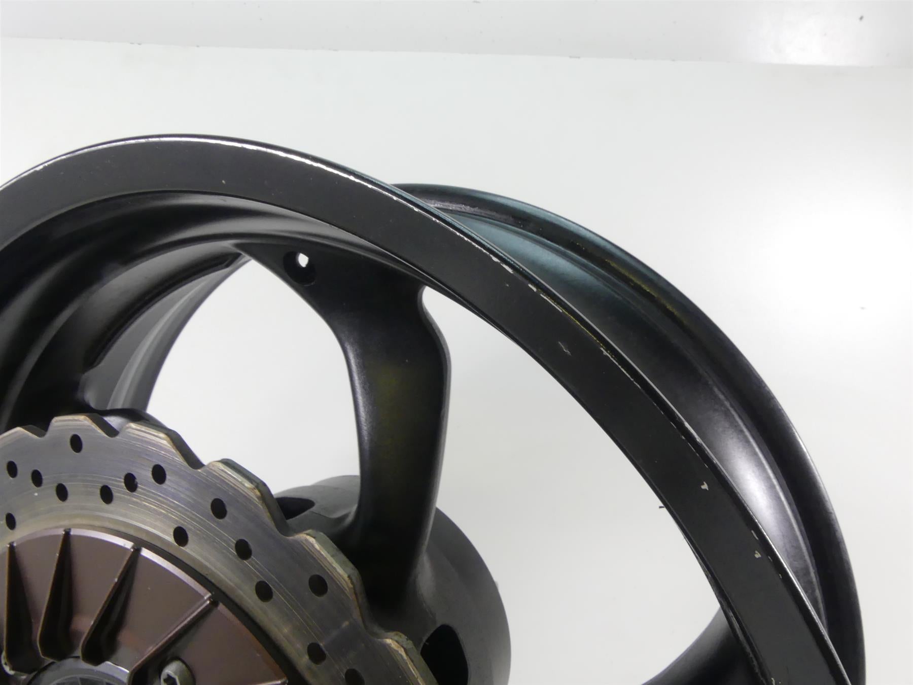 2013 Yamaha VMX17 V-Max 1700 Straight Rear Wheel Rim 18x6 2S3-25338-00-98 {{ shop.shopifyCountryName }} - Mototech271