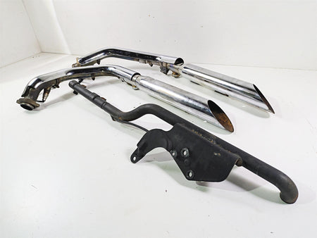 2007 Harley Sportster XL1200 C Exhaust Header & Slash Cut Muffler Set 64942-07 {{ shop.shopifyCountryName }} - Mototech271