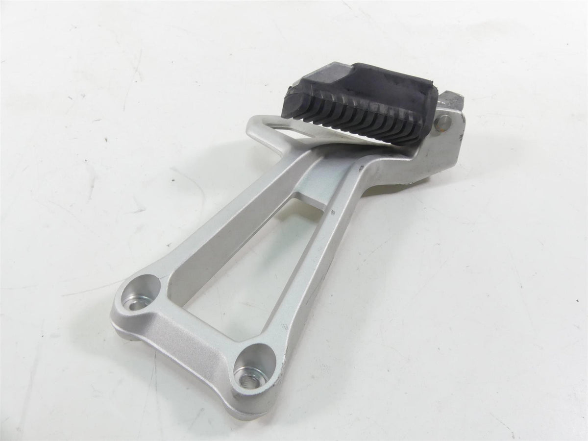 2020 BMW F850 GS K81 Rallye Right Rear Passenger Footpeg Foot Peg 46718564827 {{ shop.shopifyCountryName }} - Mototech271