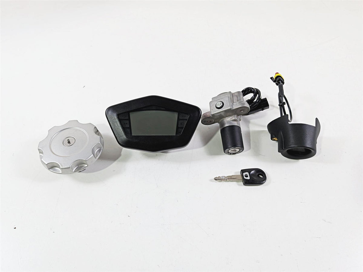 2009 Ducati Hypermotard 1100 S Speedometer Ignition Switch Key Lock Set 14K 40610586A-Mototech271