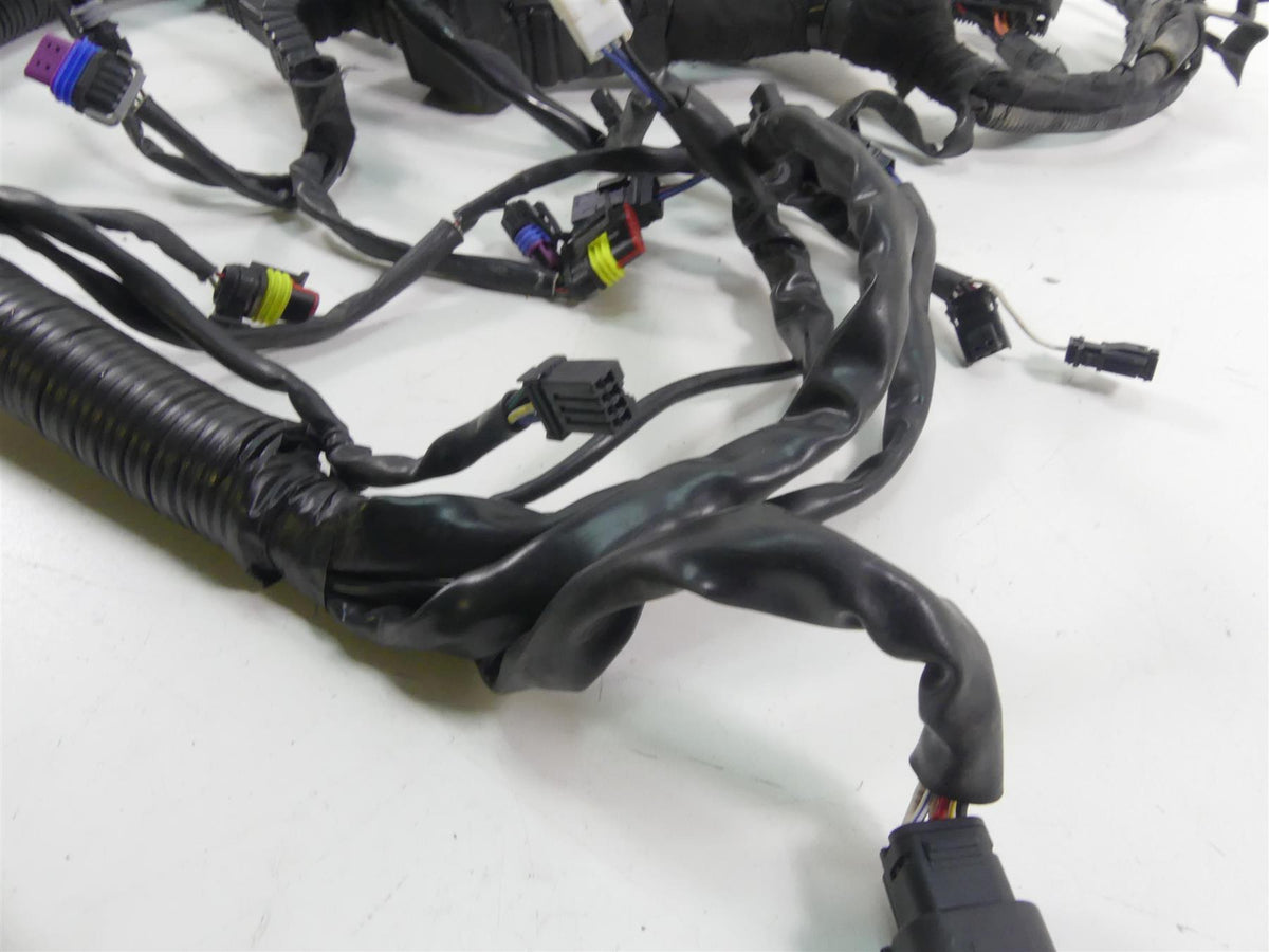 2015 Harley FLD Dyna Switchback Main Wiring Harness Abs - No Cuts 71075-12A {{ shop.shopifyCountryName }} - Mototech271