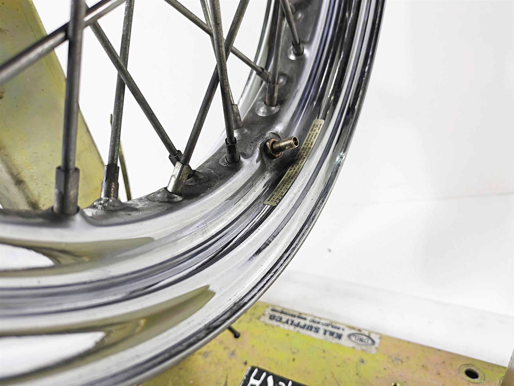 2003 Harley FLSTC Softail Heritage 100th Rear Wheel Rim 15x3 -READ 40700-05A {{ shop.shopifyCountryName }} - Mototech271