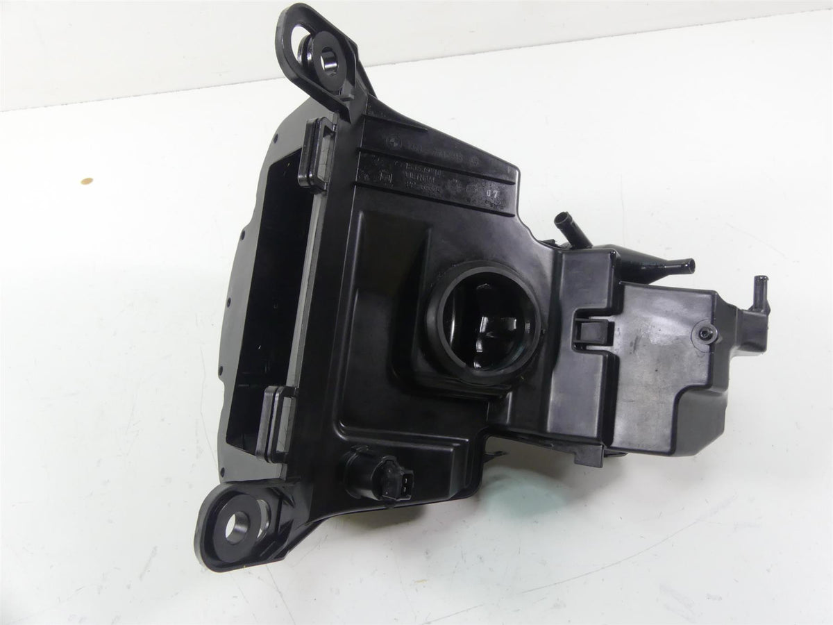 2015 BMW K1600GT K48 Air Box Filter Cleaner Breather Ram & Tubes Set 13717712316 {{ shop.shopifyCountryName }} - Mototech271