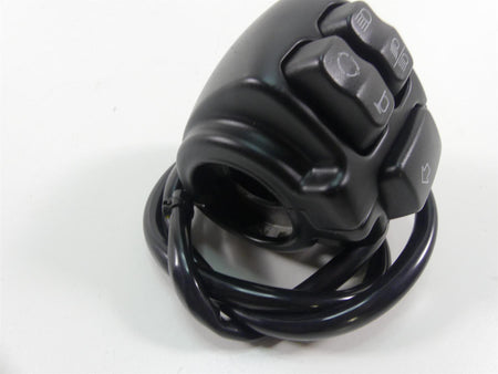 2022 Harley Softail FXBBS Street Bob Left Hand Blinker Control Switch 71500292 {{ shop.shopifyCountryName }} - Mototech271