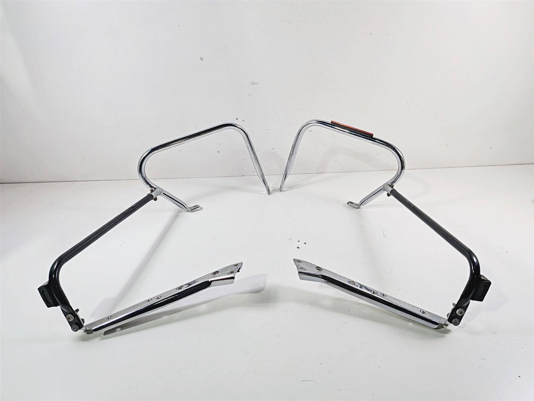 2000 Harley Touring FLHRCI Road King Saddlebag Guard Rail Set 49187-97 49176-97 {{ shop.shopifyCountryName }} - Mototech271