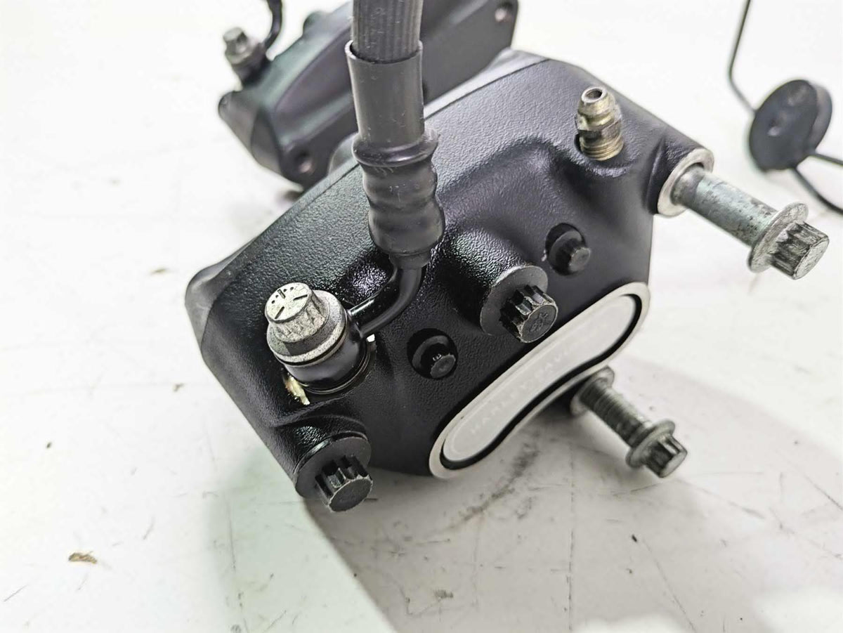 2003 Harley Touring FLHTCUI E-Glide 100th Front Brake Caliper Set 44023-00C {{ shop.shopifyCountryName }} - Mototech271