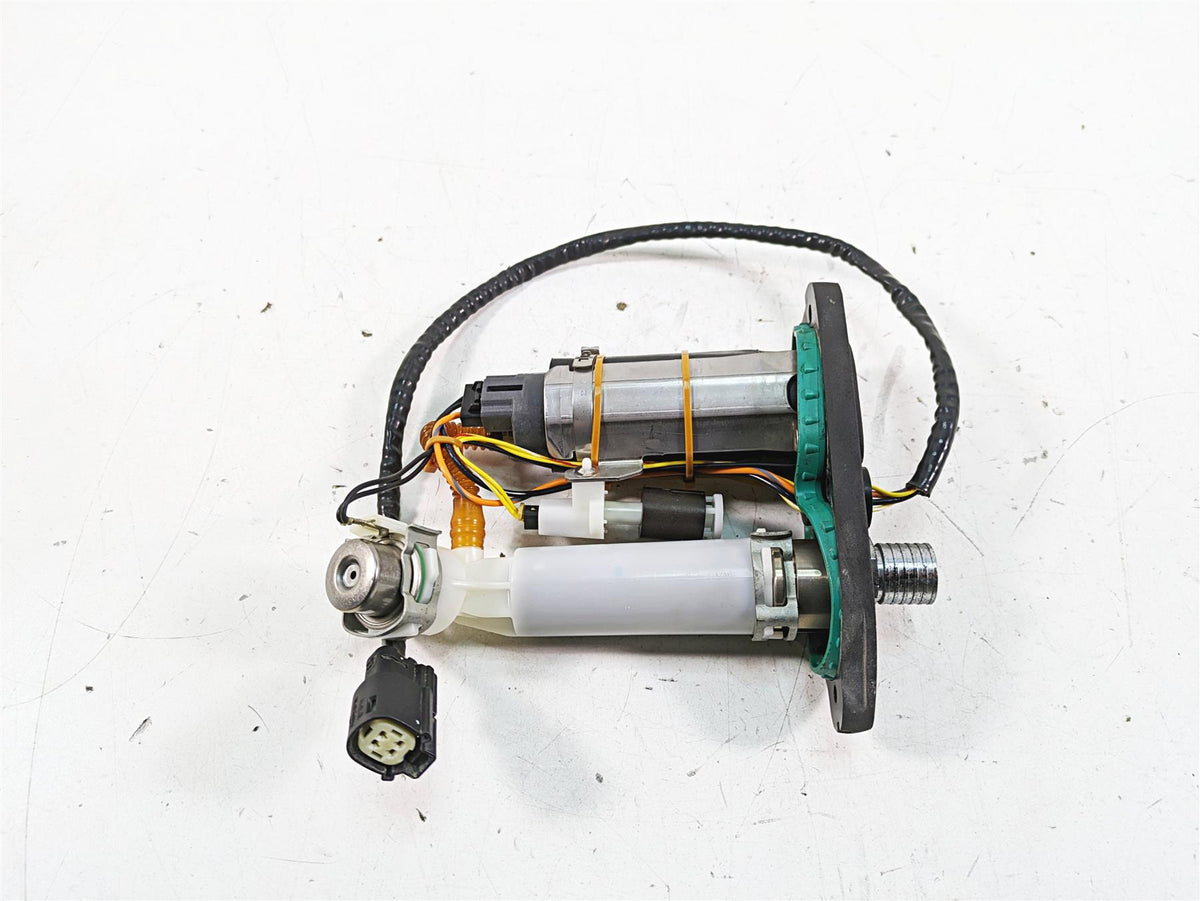 2019 Harley XL883N Sportster Iron Fuel Gas Petrol Pump -Tested 75268-07F {{ shop.shopifyCountryName }} - Mototech271
