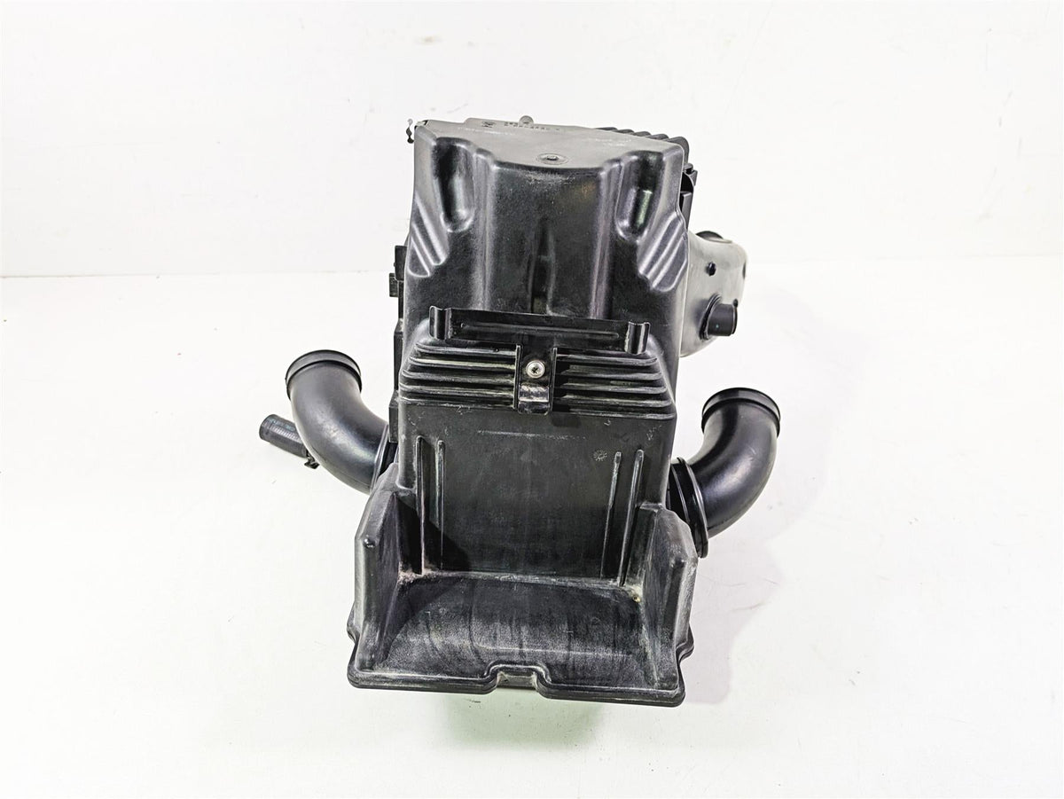 2009 BMW R1200GS K255 Adv Air Box Tubes & Front Air Ram 13717720354 13717672545 {{ shop.shopifyCountryName }} - Mototech271