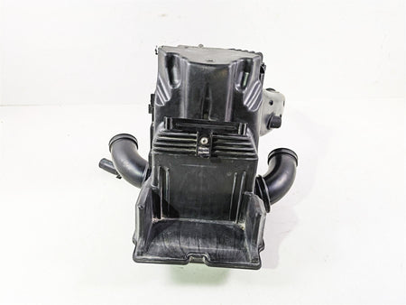 2009 BMW R1200GS K255 Adv Air Box Tubes & Front Air Ram 13717720354 13717672545 {{ shop.shopifyCountryName }} - Mototech271