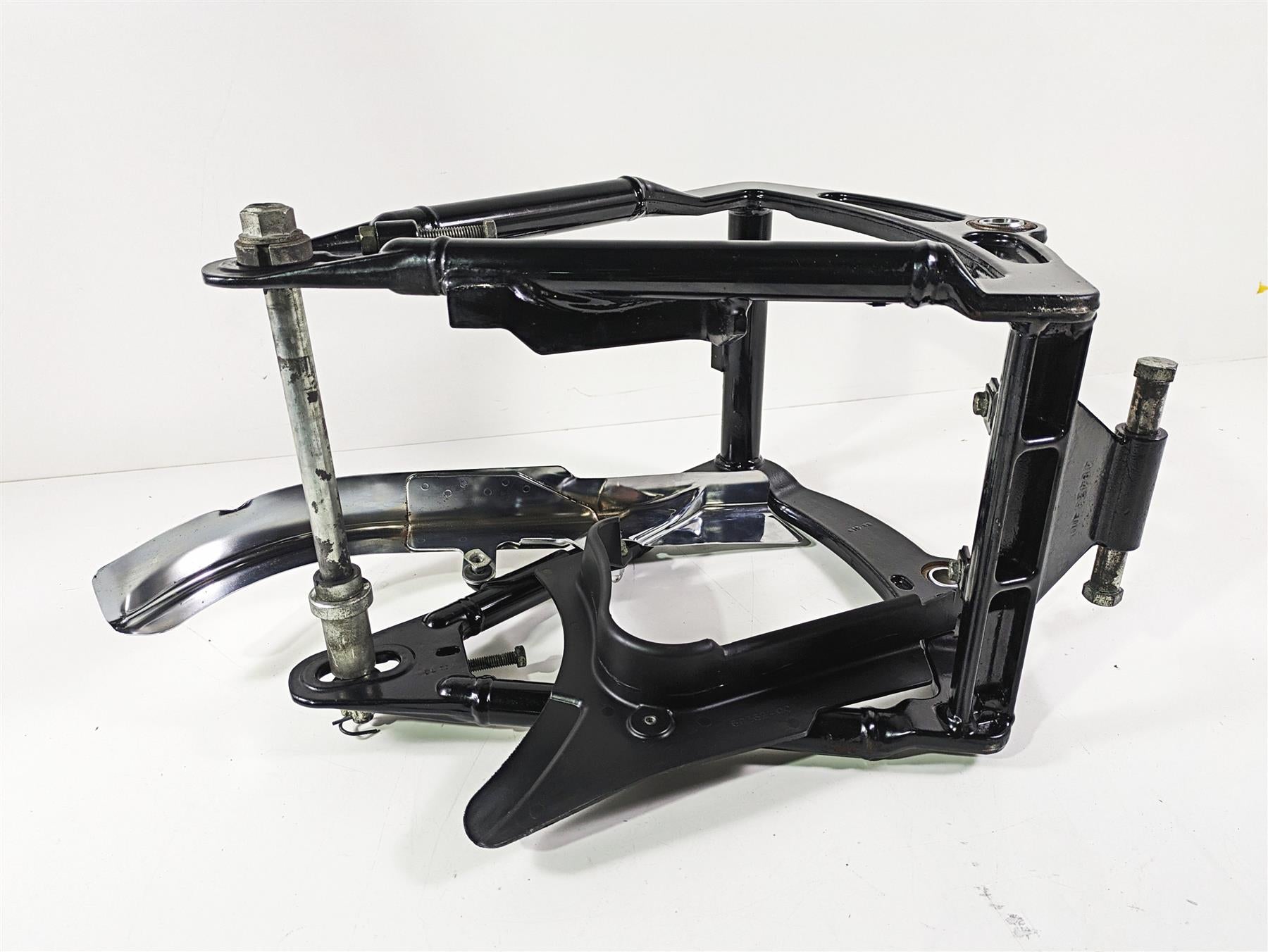 2003 Harley FLSTC Softail Heritage 100th Rear Swing Arm Swingarm 47573-00A {{ shop.shopifyCountryName }} - Mototech271