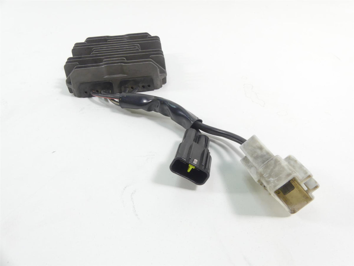 2007 Suzuki M109R VZR1800 Boulevard Rectifier Voltage Regulator 32800-10G20 {{ shop.shopifyCountryName }} - Mototech271