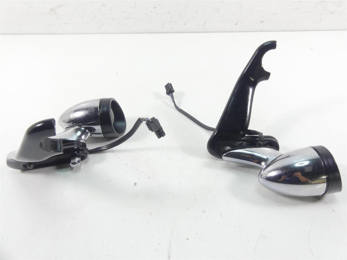 2011 Harley Touring FLTRU Road Glide Front Led Turn Signal Set 69272-05 {{ shop.shopifyCountryName }} - Mototech271