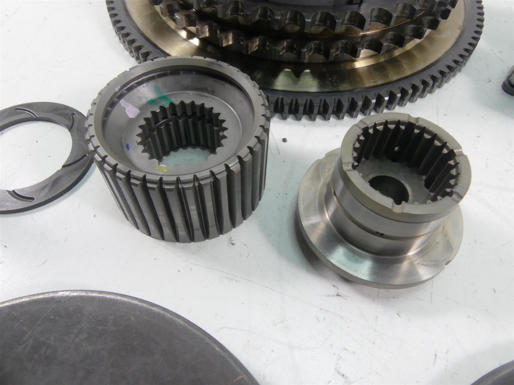2021 Harley Softail FLSB Sport Glide Primary Drive Clutch Kit 37000263A {{ shop.shopifyCountryName }} - Mototech271
