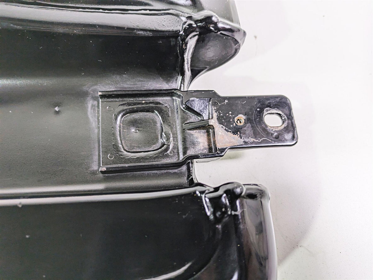 2014 Harley FLS Softail Slim Fuel Gas Petrol Tank Reservoir - Dent 61625-11 {{ shop.shopifyCountryName }} - Mototech271