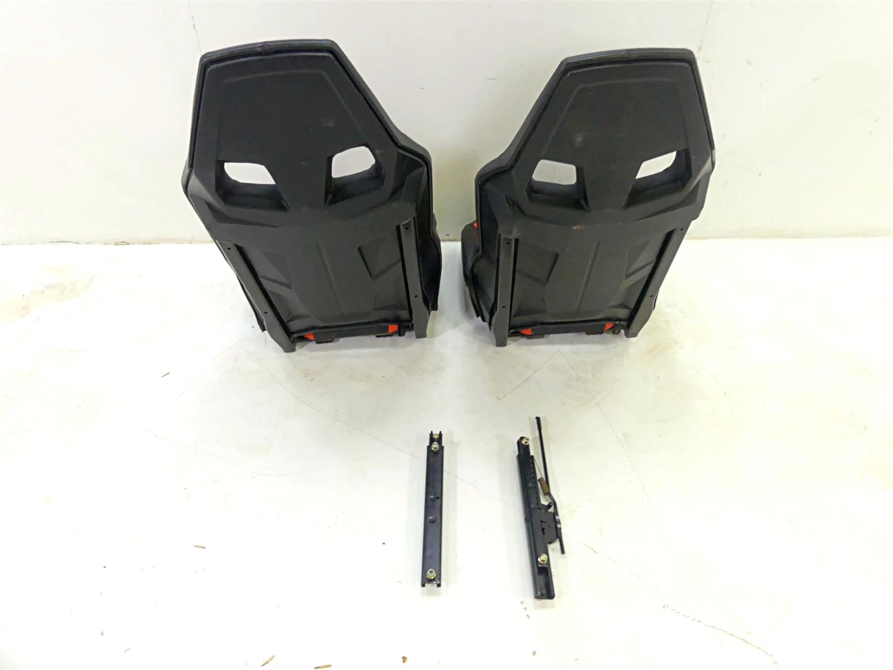 2021 Can Am Maverick Sport 1000R XRC Driver Passenger Seat Set + Adj 708002423 {{ shop.shopifyCountryName }} - Mototech271