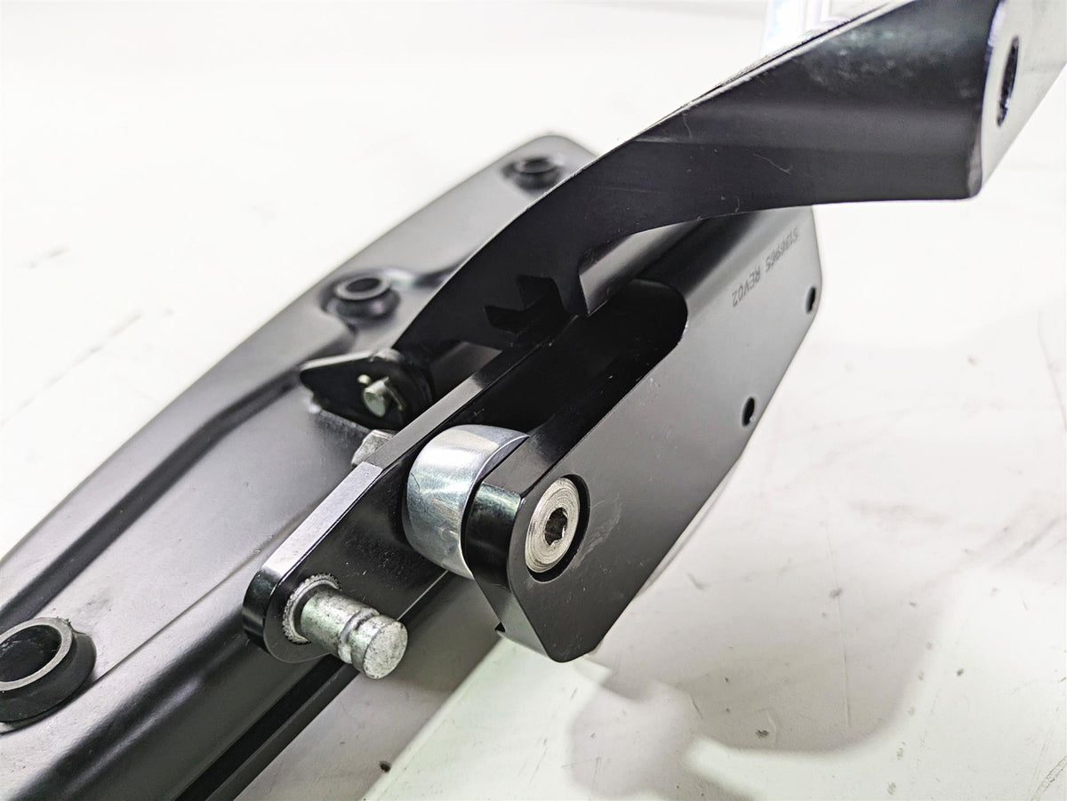 2012 Victory Cross Country Front Right Floorboard & Brake Pedal 5135045 5134178 {{ shop.shopifyCountryName }} - Mototech271