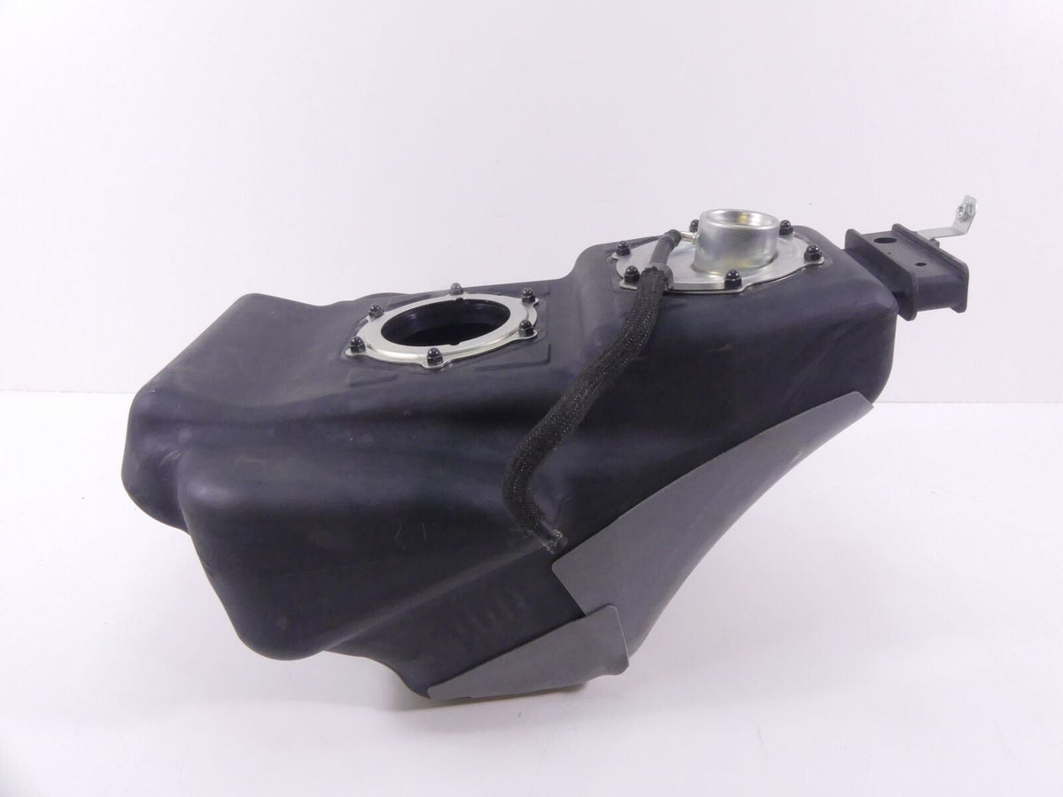 2019 Yamaha VMX17 V-Max 1700 Plastic Fuel Gas Tank Reservoir 2S3-25181-00-00 {{ shop.shopifyCountryName }} - Mototech271