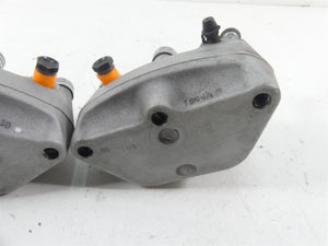 2005 Harley Touring CVO FLHTCSE Electra Glide Front Brake Caliper Set 44382-99C | Mototech271