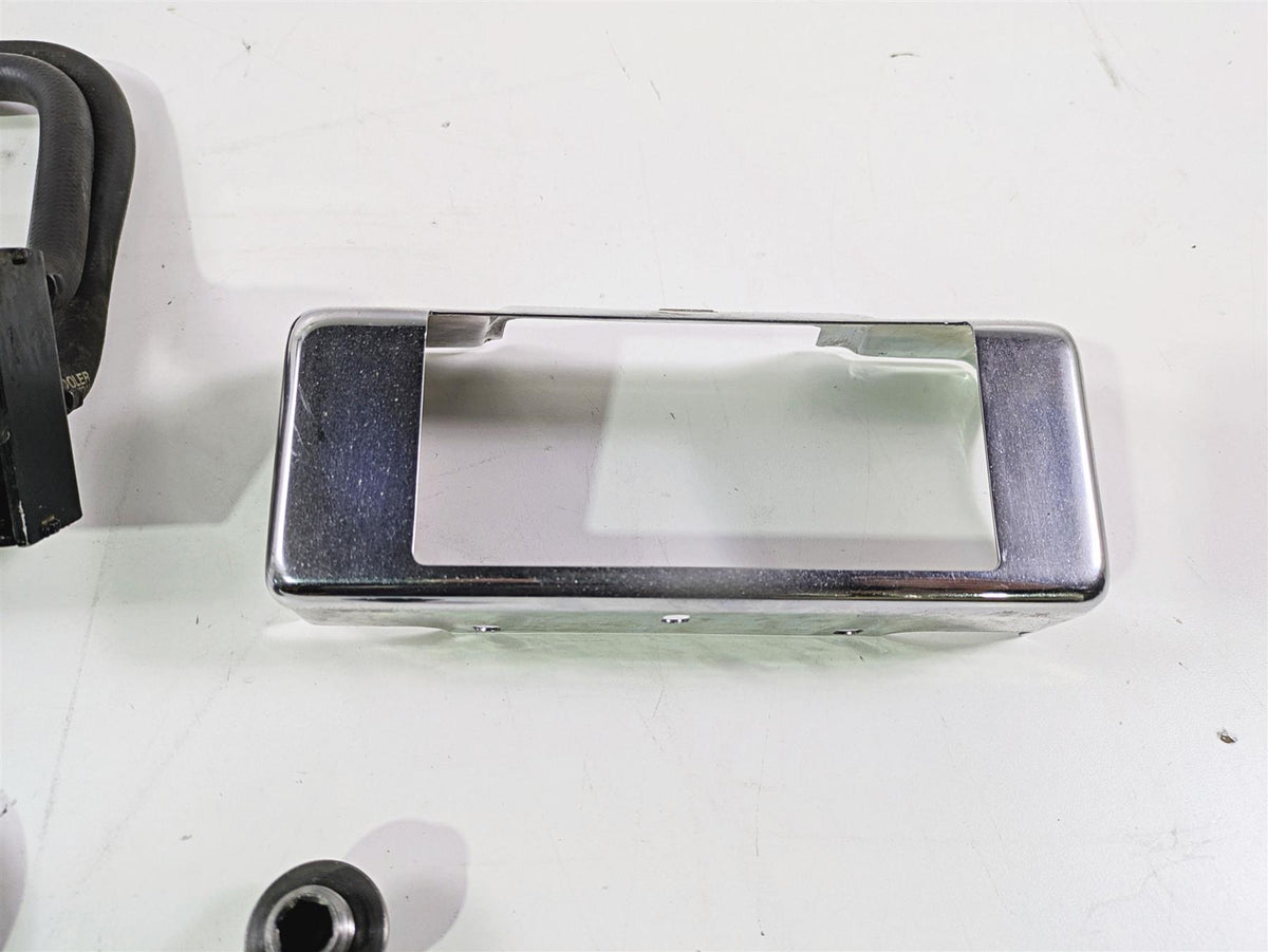 2007 Harley Touring FLHRSE CVO Road King Oil Cooler + Adapter & Cover 63068-07 {{ shop.shopifyCountryName }} - Mototech271