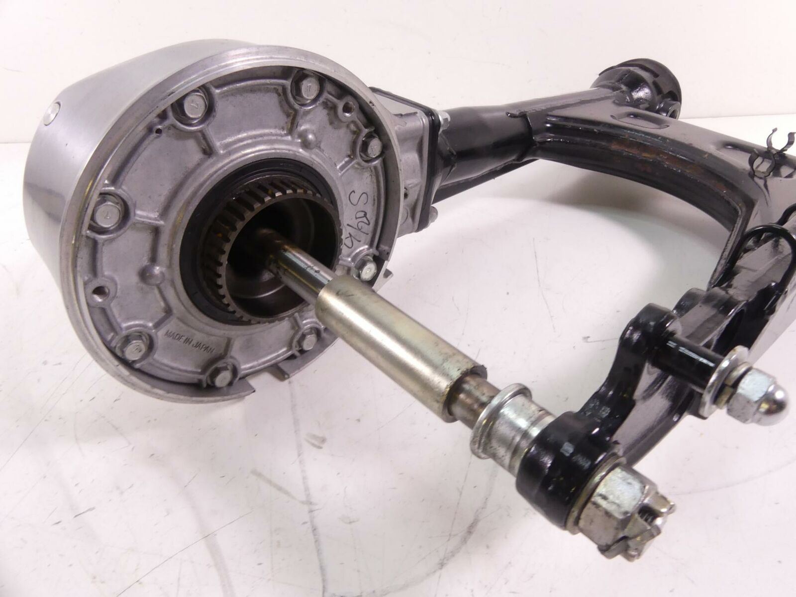 2001 Kawasaki VN1500 Vulcan C Differential Drive Shaft Swingarm 13101-1242 {{ shop.shopifyCountryName }} - Mototech271