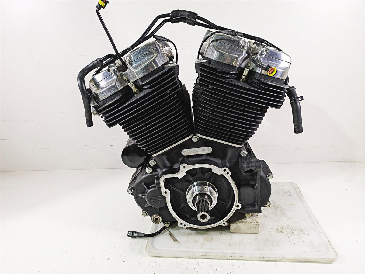 2021 Harley Softail FLSL Slim Running M8 107ci Engine Motor with 24K 16200646 {{ shop.shopifyCountryName }} - Mototech271