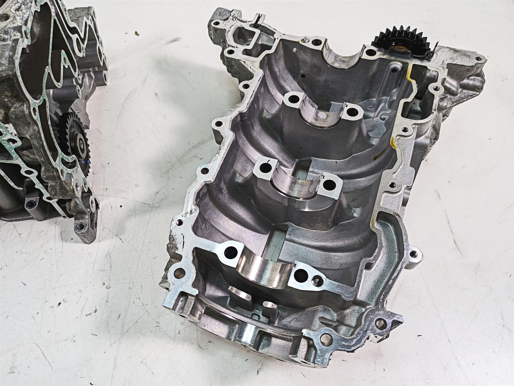 2019 Sea-Doo Spark 900 Trixx Crankcase Lower Engine Case - Read 420894026 {{ shop.shopifyCountryName }} - Mototech271