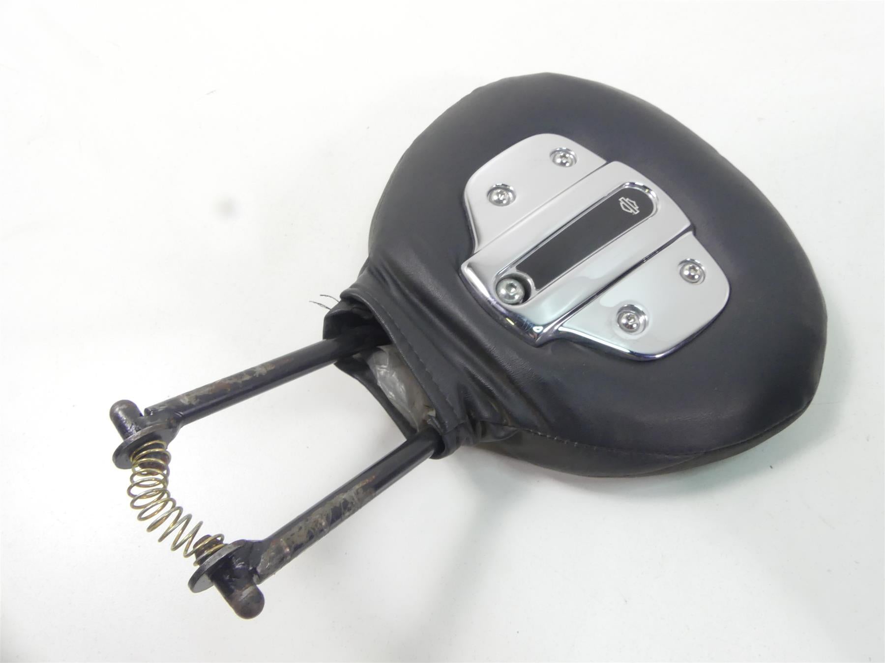 2004 Harley FLHTC SE CVO Electra Glide Seat Saddle & Rider Backrest 52690-04 {{ shop.shopifyCountryName }} - Mototech271