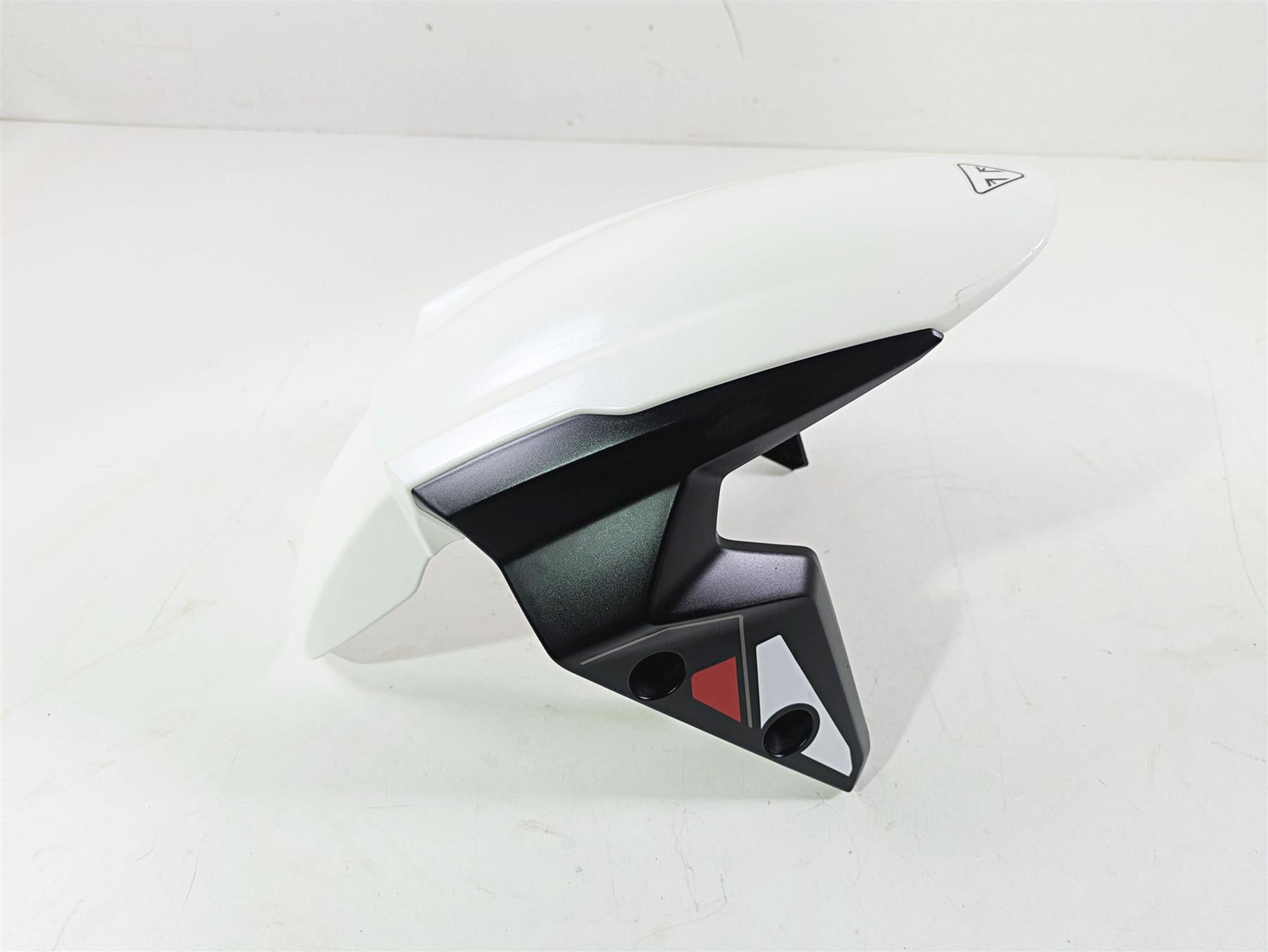 2024 Triumph Street Triple 765 R Front Fender & Side Covers Set T2317605 {{ shop.shopifyCountryName }} - Mototech271