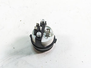 2010 Harley Touring FLHTCU Electra Glide Oil Pressure Gauge Instrument 75032-99B
