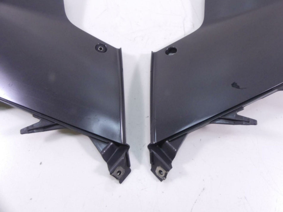 2007 BMW K1200 GT K44 Tank Side Cover Fairing Cowl Set 46637685024 {{ shop.shopifyCountryName }} - Mototech271