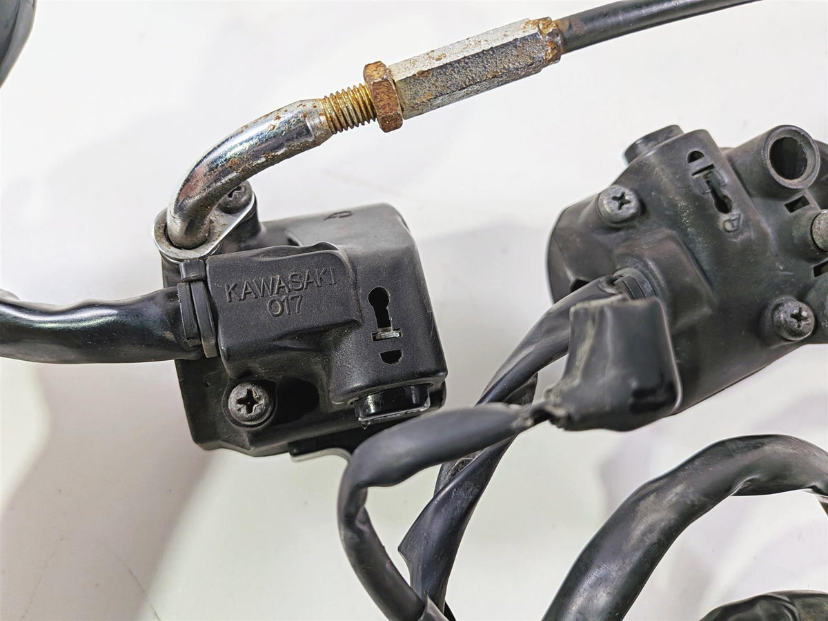 1989 Kawasaki VN750 Vulcan Left Right Hand Control Switch 46091-1372 46091-1514 {{ shop.shopifyCountryName }} - Mototech271