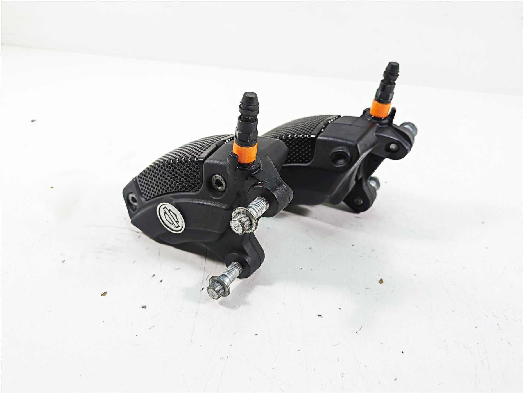2013 Harley Touring FLHX Street Glide Nice Front Brake Caliper Set 43027-08 {{ shop.shopifyCountryName }} - Mototech271
