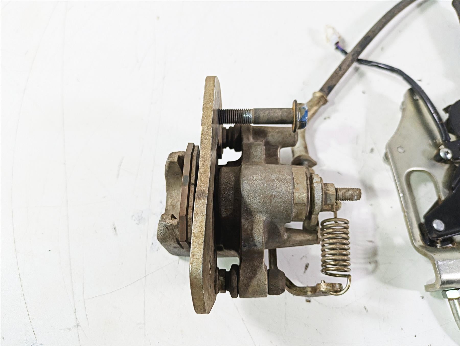 2022 Yamaha YXZ1000 R Park Brake & Cable & Caliper & Disc 1XD-25905-02-00 {{ shop.shopifyCountryName }} - Mototech271