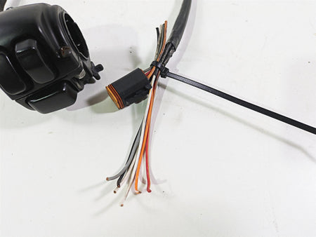2005 Harley Touring FLHRI Road King Right Hand Control Switch 71589-96B {{ shop.shopifyCountryName }} - Mototech271