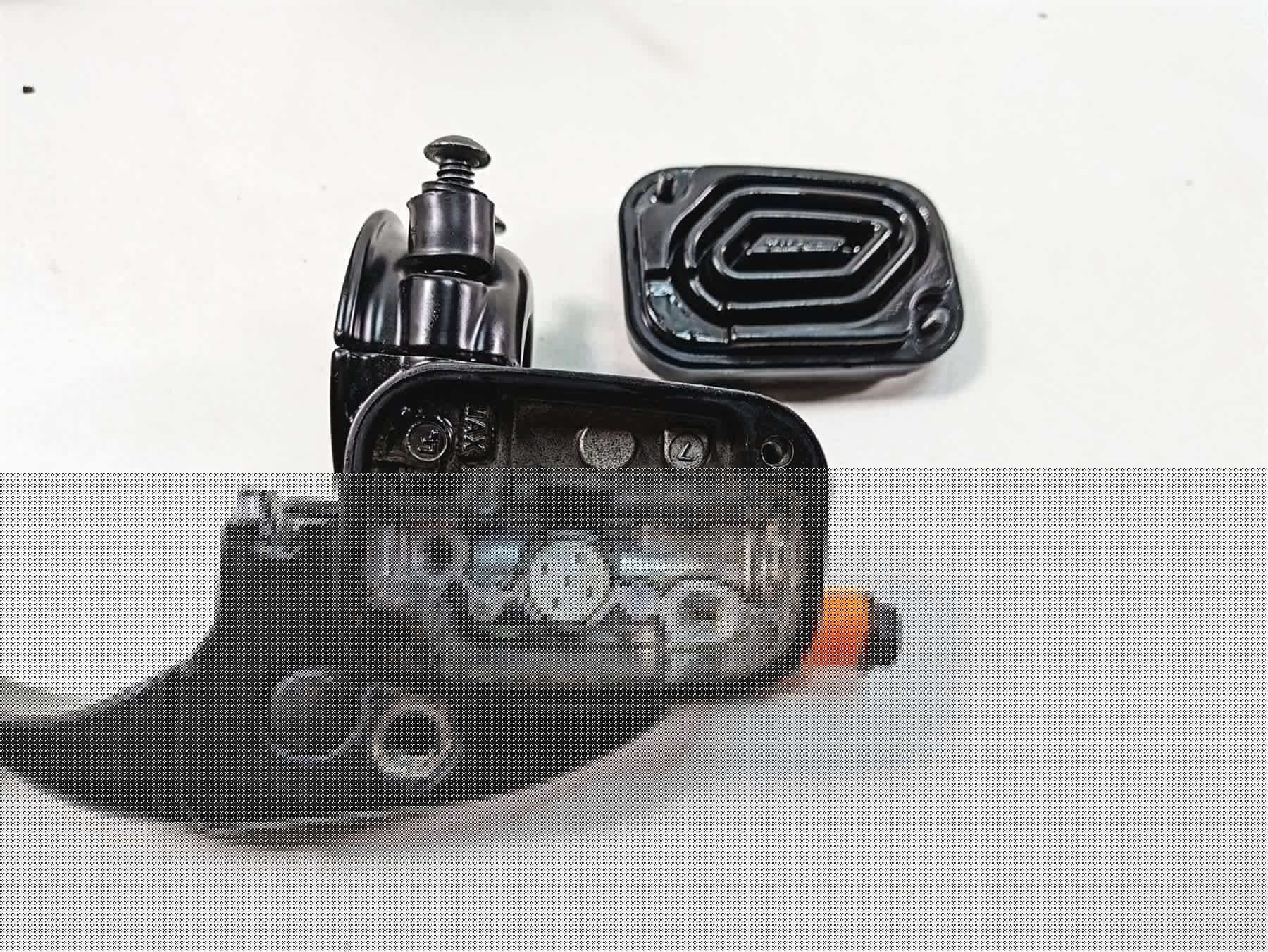 2018 Harley Touring FLHXSE CVO Street Glide Front Brake Master Cylinder 44985-10 {{ shop.shopifyCountryName }} - Mototech271