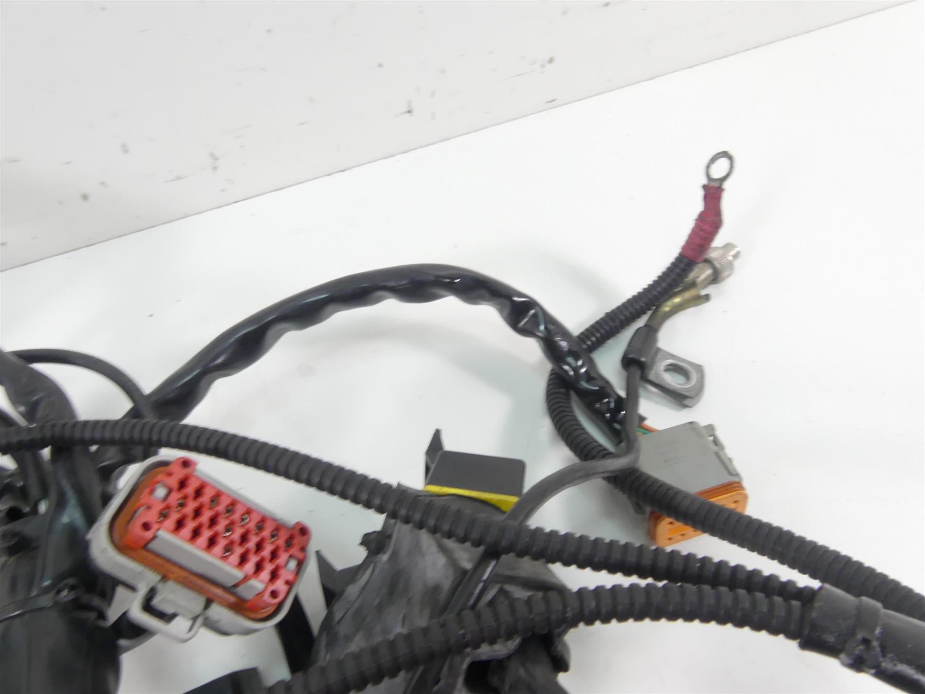 2005 Harley Touring CVO FLHTC SE Electra Glide Wiring Harness -Read 70985-04 {{ shop.shopifyCountryName }} - Mototech271
