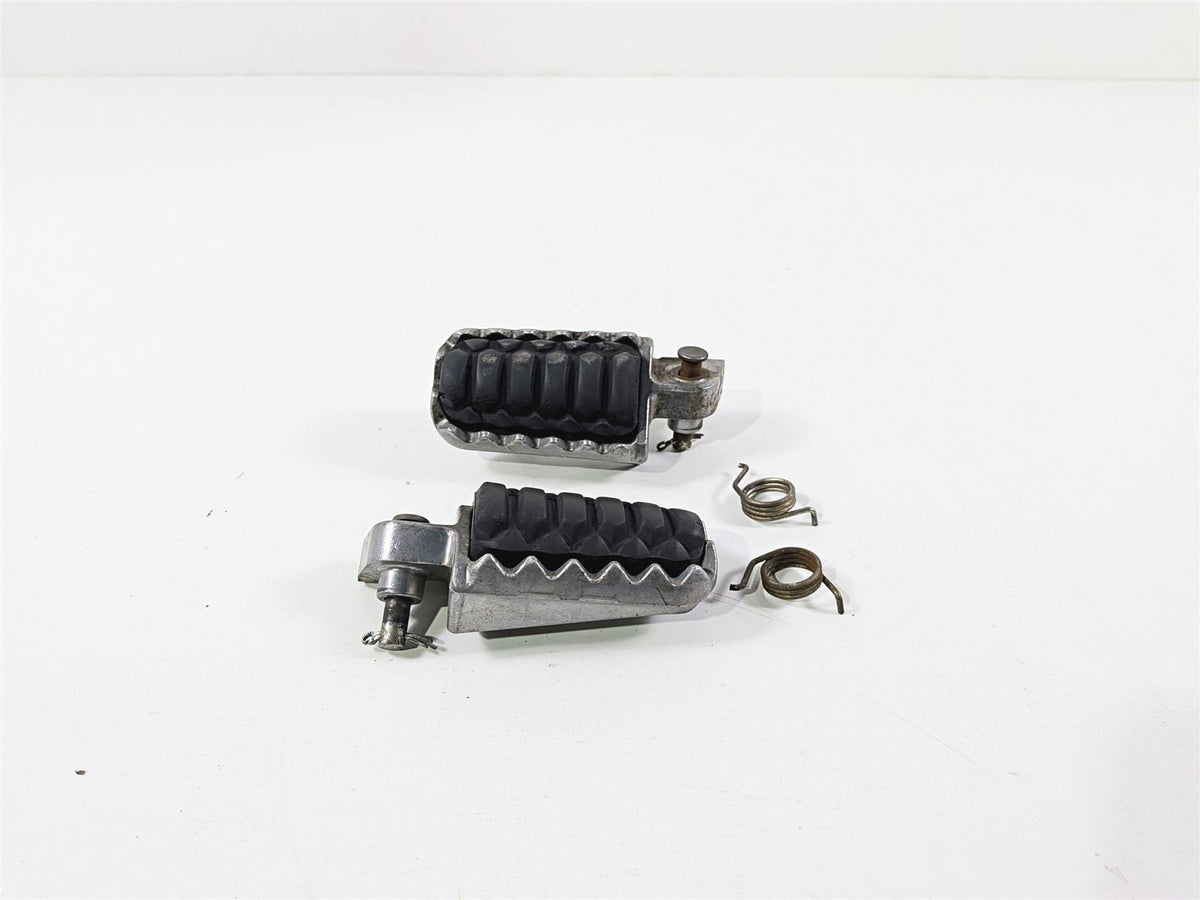 2012 Yamaha XT1200 Super Tenere Front Footpeg Foot Peg Set 23P-27451-00-00 {{ shop.shopifyCountryName }} - Mototech271