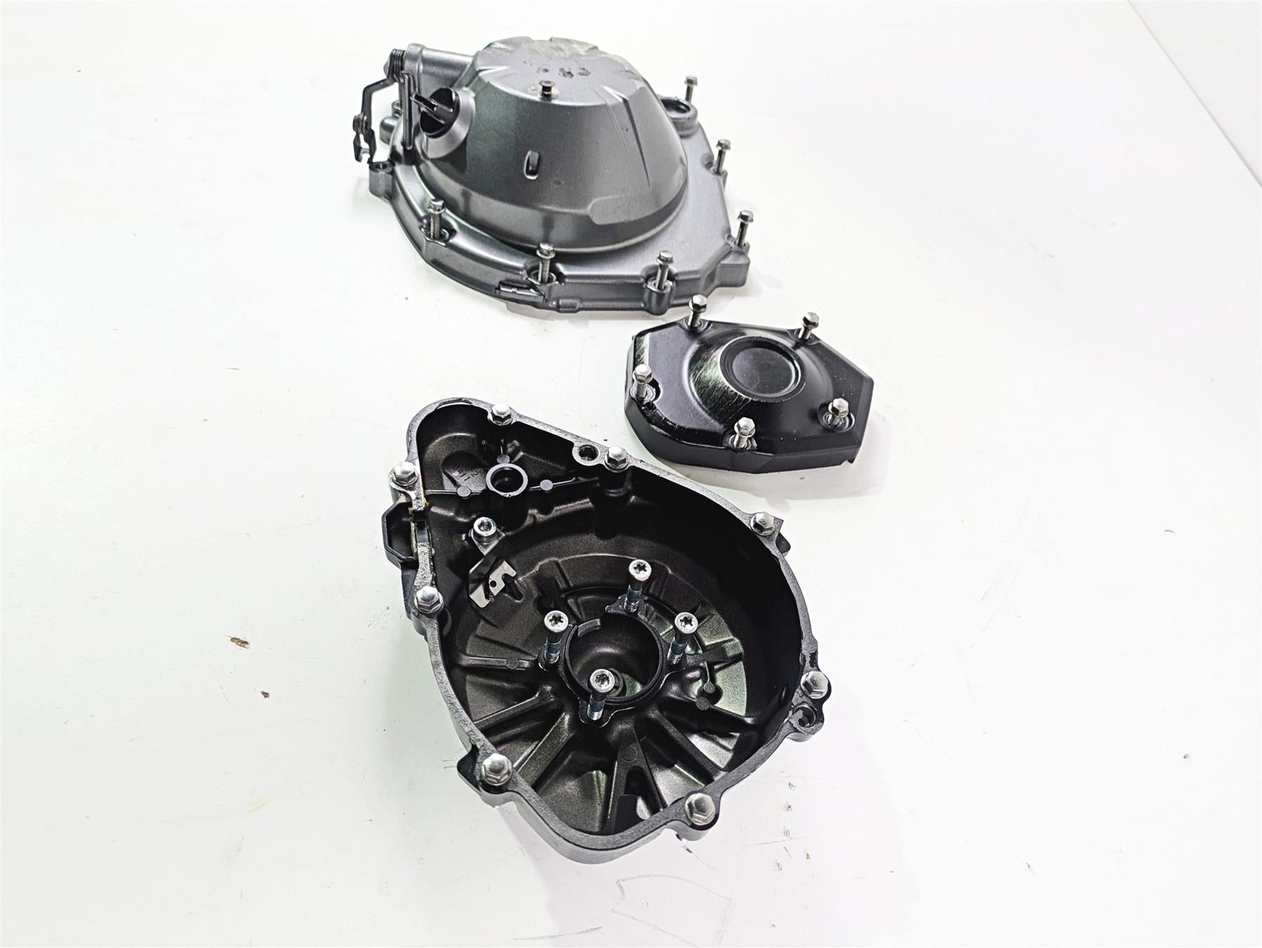 2021 Kawasaki Z900 ZR900 Stator Clutch Engine Side Cover Set 14031-0640 {{ shop.shopifyCountryName }} - Mototech271