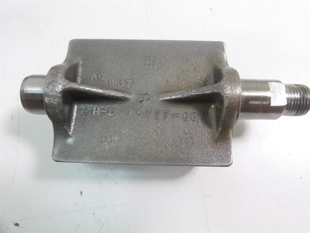 2002 Harley Softail FXSTDI Deuce Balancer Bracket Support Shaft Set 14715-00 {{ shop.shopifyCountryName }} - Mototech271