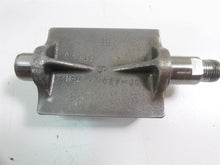 Load image into Gallery viewer, 2002 Harley Softail FXSTDI Deuce Balancer Bracket Support Shaft Set 14715-00 | Mototech271
