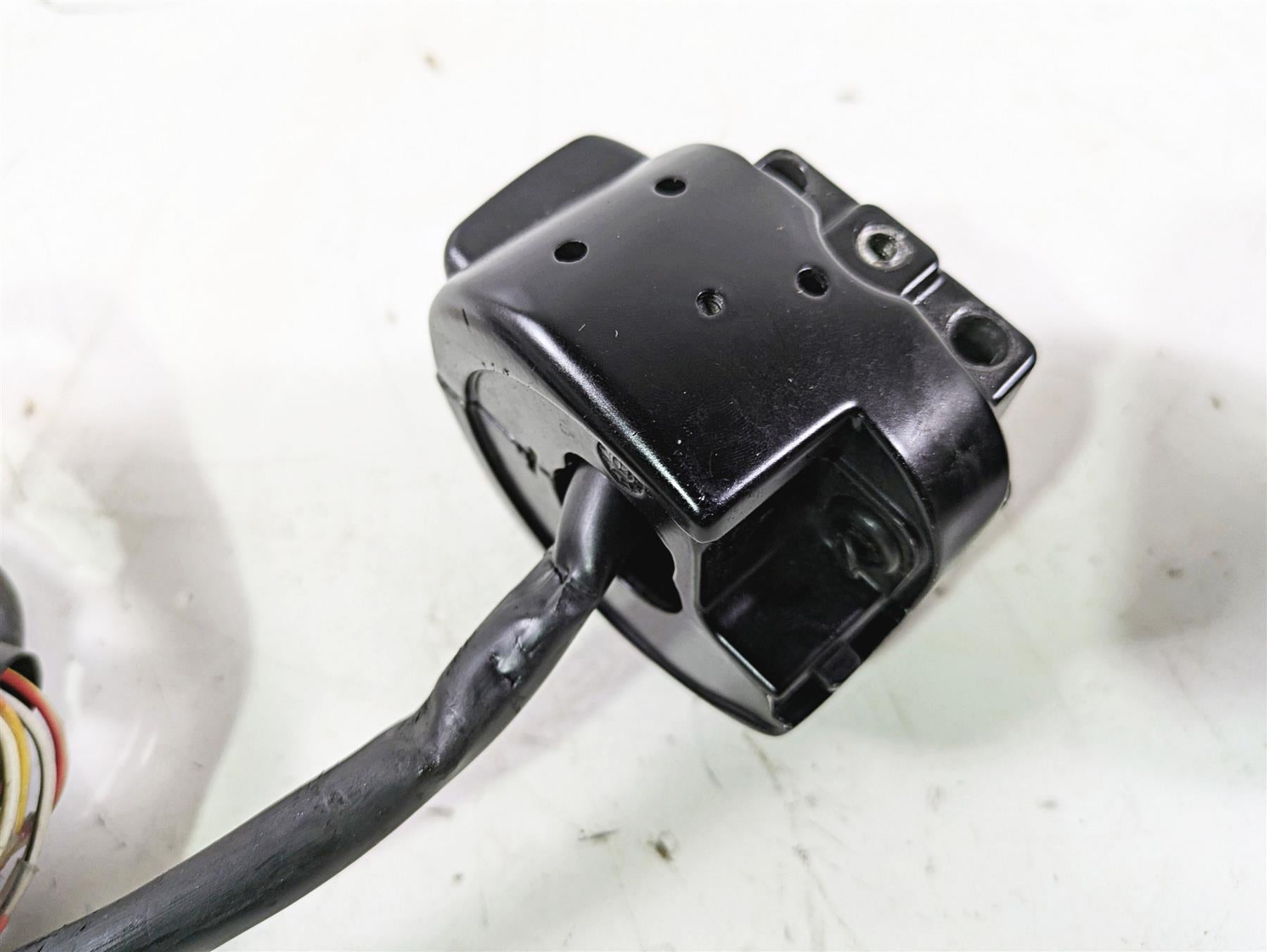 2005 Harley Softail FLSTSCI Heritage Springer Control Switch Set -Read 71682-06A {{ shop.shopifyCountryName }} - Mototech271