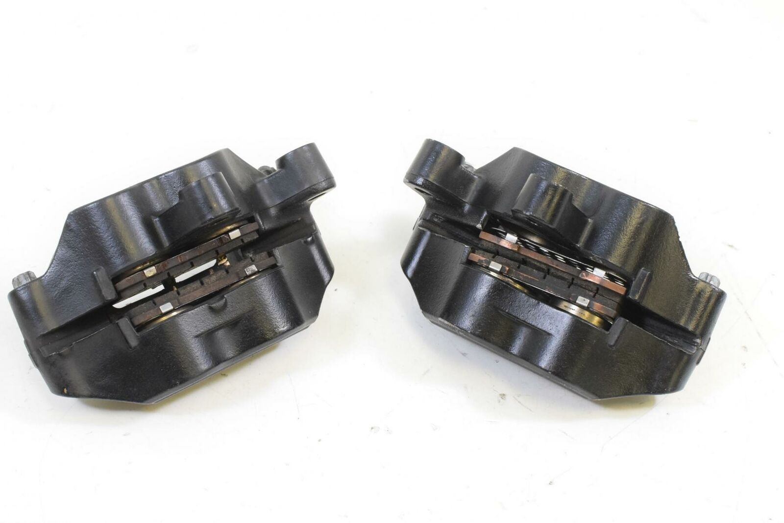 2018 Indian Roadmaster Front Brake Caliper Set 1912390-266 1912391-266 {{ shop.shopifyCountryName }} - Mototech271